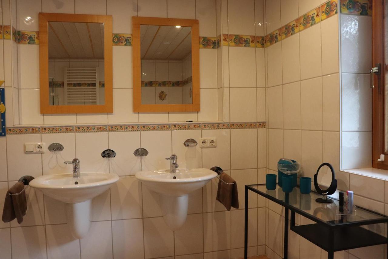 Ferienhaus Pfeiffer 슈방가우 외부 사진